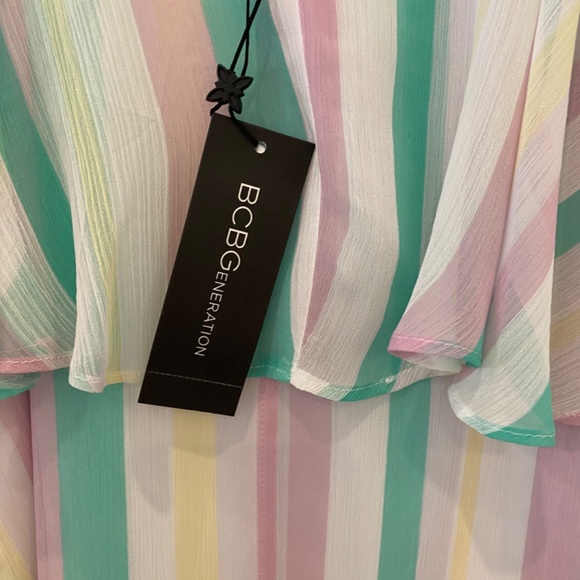 Beautiful flowy, summer dress - with liner - NWT - - Picture 4 of 4